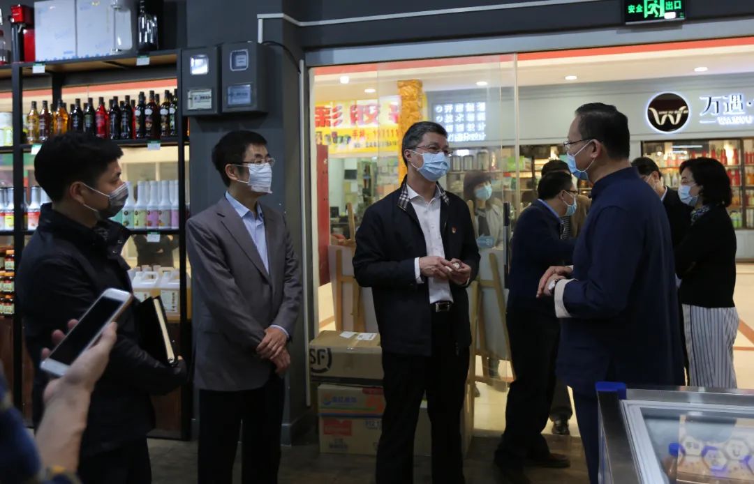 【領導關懷】廣州市臺辦曾主任率隊蒞臨金達咖啡飲品城慰問臺商并指導工作 【領導關懷】廣州市臺辦曾主任率隊蒞臨金達咖啡飲品城慰問臺商并指導工作